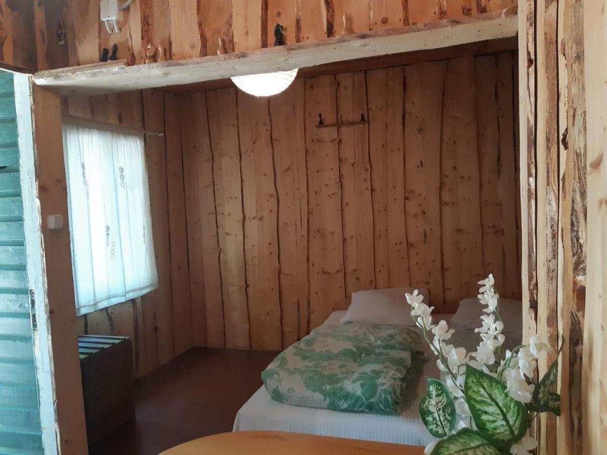 Asmonu Poilsiaviete Villa Kinty Eksteriør billede